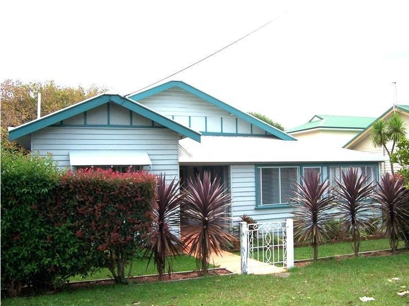 13 Worrigee Street, Nowra NSW 2541