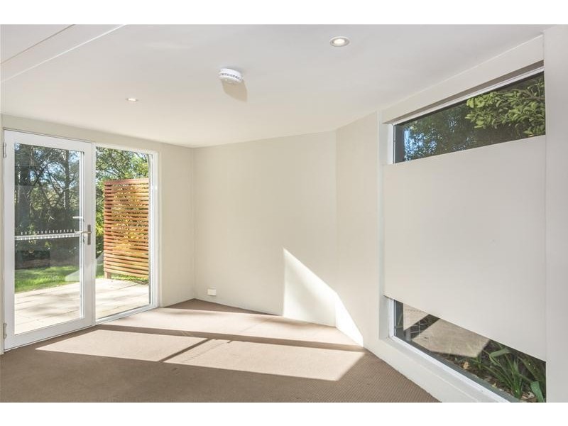 76 Walsh Crescent, North Nowra NSW 2541