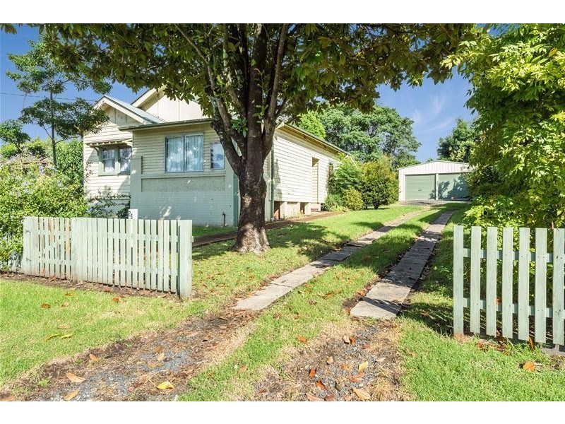 23 Coomea Street, Bomaderry NSW 2541