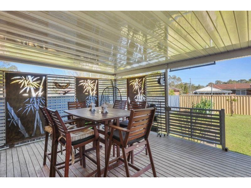 4 Pioneer Place, Nowra NSW 2541