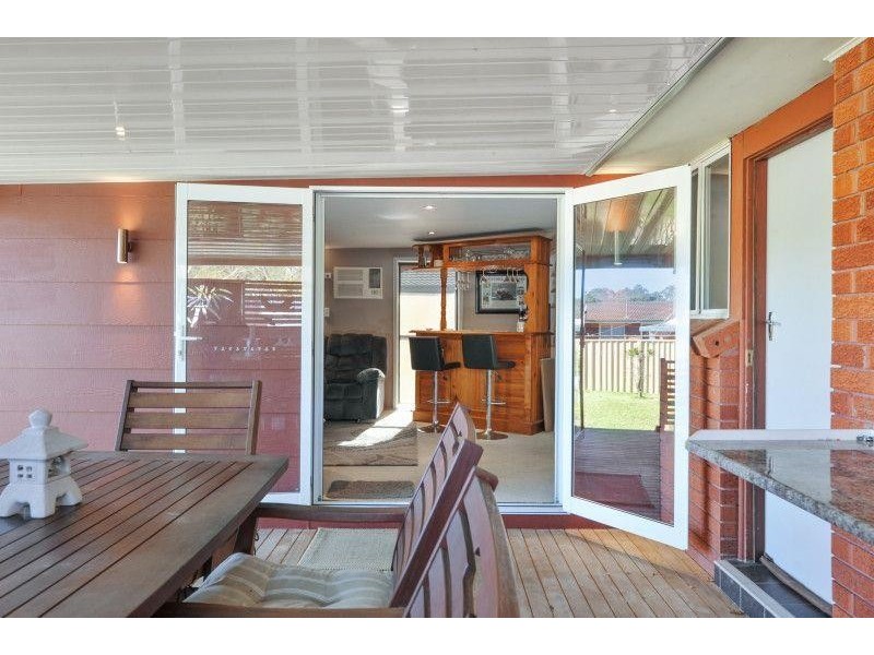 4 Pioneer Place, Nowra NSW 2541