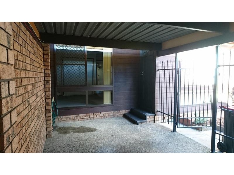 3/11 Purdie Crescent, Nowra NSW 2541