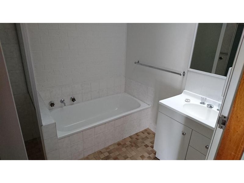 3/11 Purdie Crescent, Nowra NSW 2541