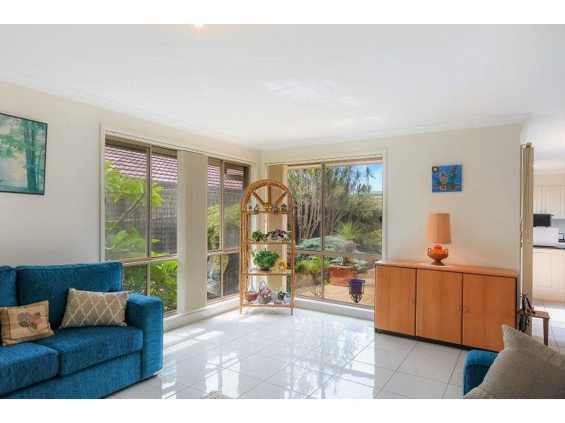 53 Sheraton Circuit, Bomaderry NSW 2541