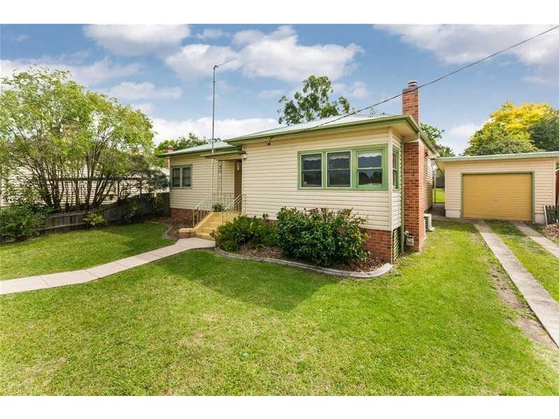 107 Kinghorne Street, Nowra NSW 2541