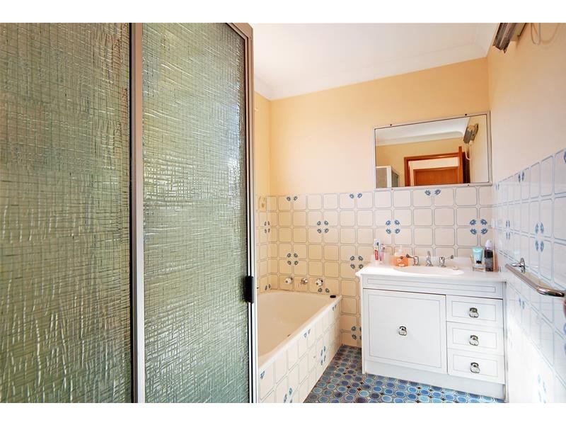 19 Keft Avenue, Nowra NSW 2541