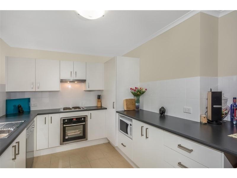 71 & 71A Sophia Road, Worrigee NSW 2540