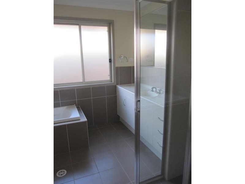 62 Bowerbird Street, South Nowra NSW 2541