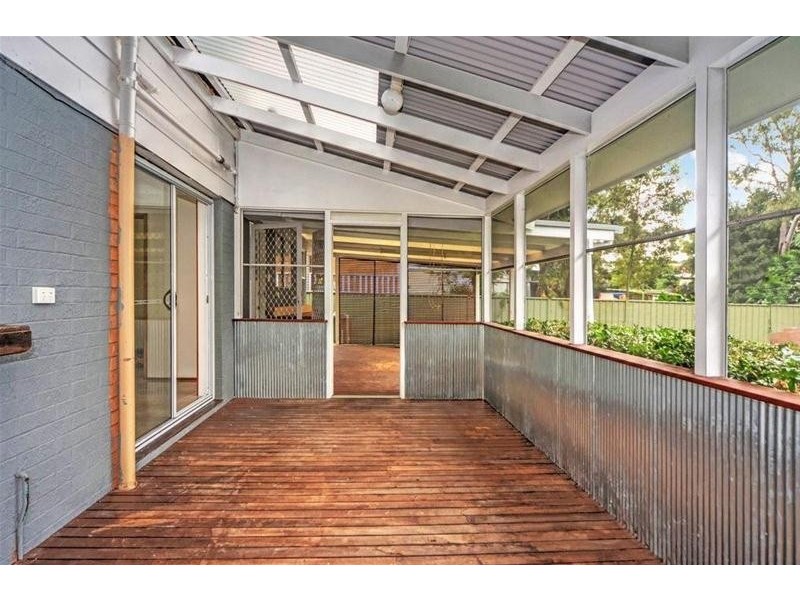 13 Edwards Avenue, Bomaderry NSW 2541