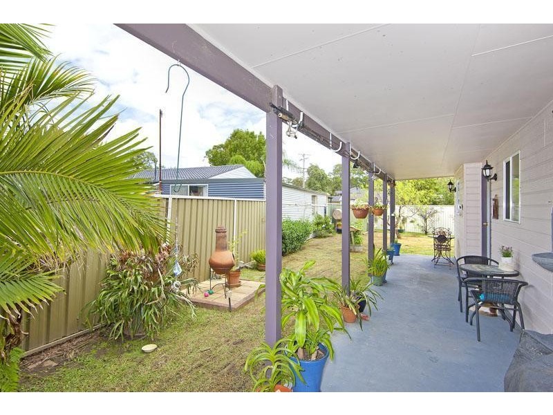 5 Marlborough Place, Berkeley Vale NSW 2261