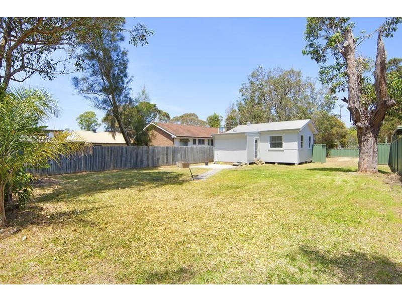 57 Kerry Crescent, Berkeley Vale NSW 2261