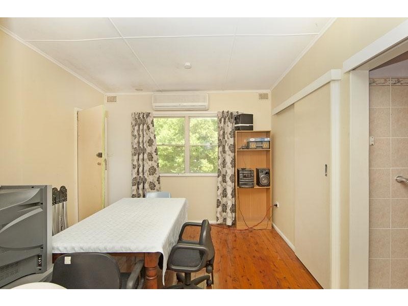 16 Bluebell Avenue, Berkeley Vale NSW 2261