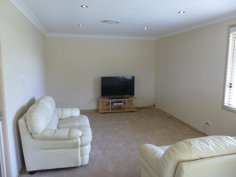 83 De Havilland Circuit, Hamlyn Terrace NSW 2259