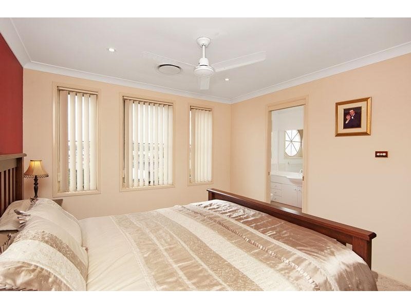 8 Silverbirch Avenue, Mardi NSW 2259