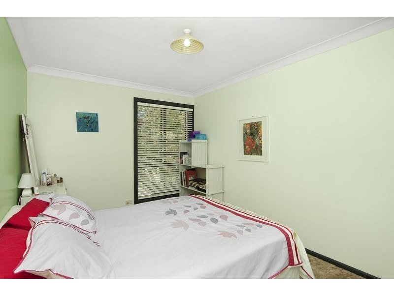 39 Audie Parade, Berkeley Vale NSW 2261