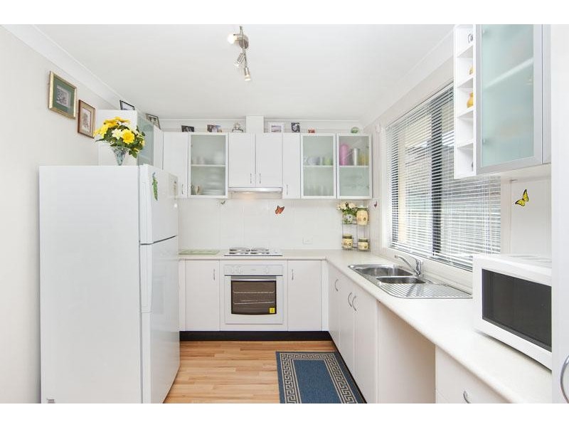 4 Arunta Road, Tuggerah NSW 2259