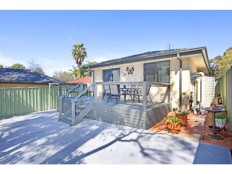 4 Arunta Road, Tuggerah NSW 2259