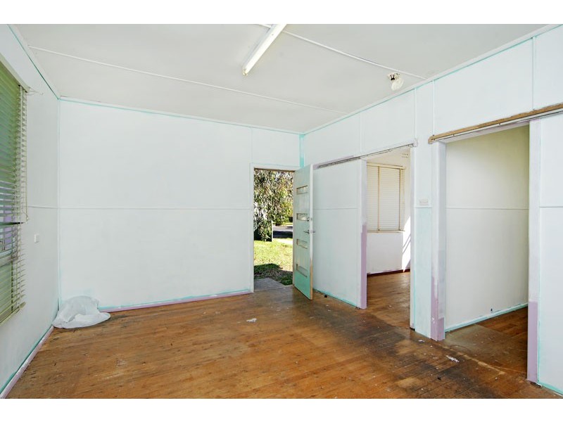 57 Kerry Crescent, Berkeley Vale NSW 2261