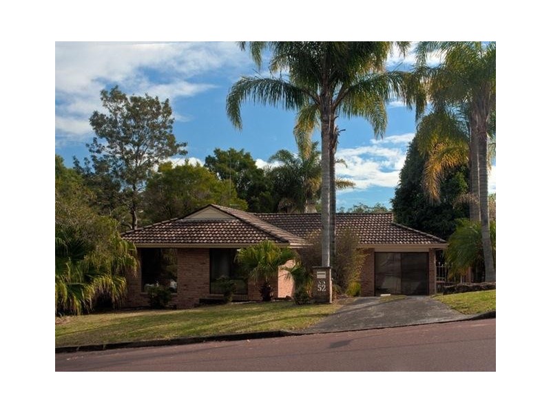 52 Greenwood Avenue, Berkeley Vale NSW 2261