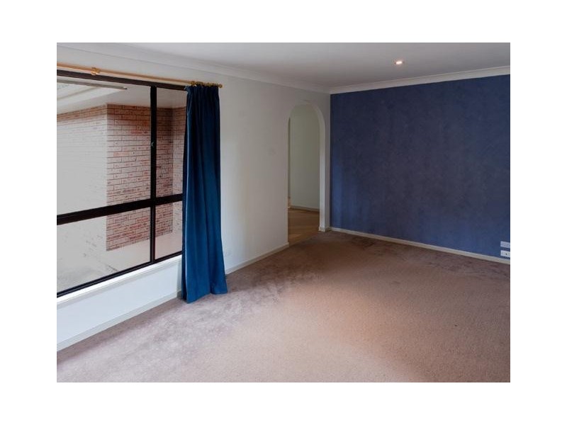 52 Greenwood Avenue, Berkeley Vale NSW 2261