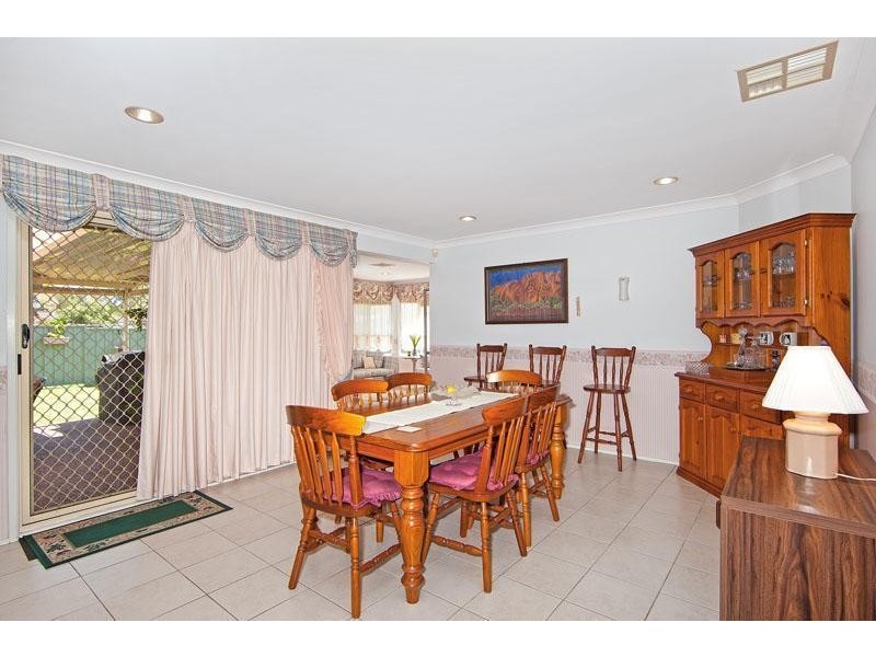 13 Guardian Road, Watanobbi NSW 2259