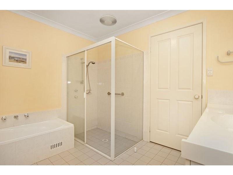 13 Guardian Road, Watanobbi NSW 2259