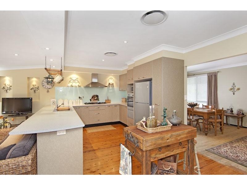 12 Moui Avenue, Chittaway Bay NSW 2261