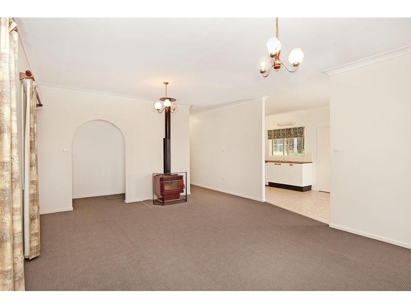 4 Song Bird Lane, Jilliby NSW 2259