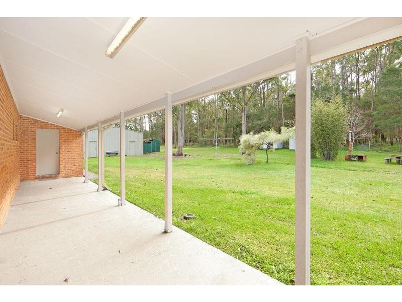 4 Song Bird Lane, Jilliby NSW 2259