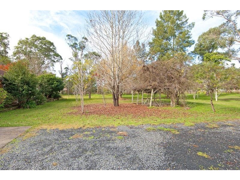 4 Song Bird Lane, Jilliby NSW 2259