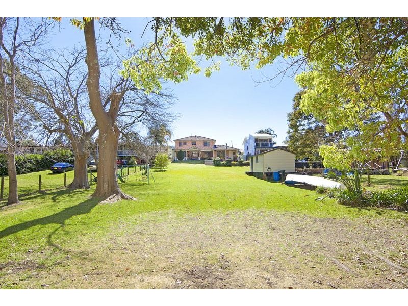 11 Jennings Road, Wyong NSW 2259