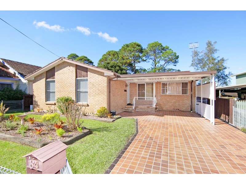 64 Hillcrest Avenue, Tacoma NSW 2259