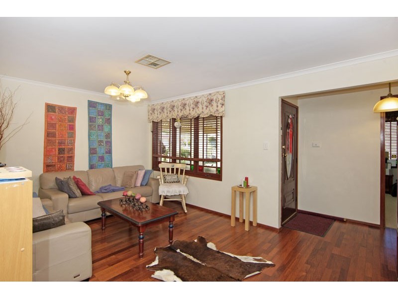 11 Guardian Road, Watanobbi NSW 2259