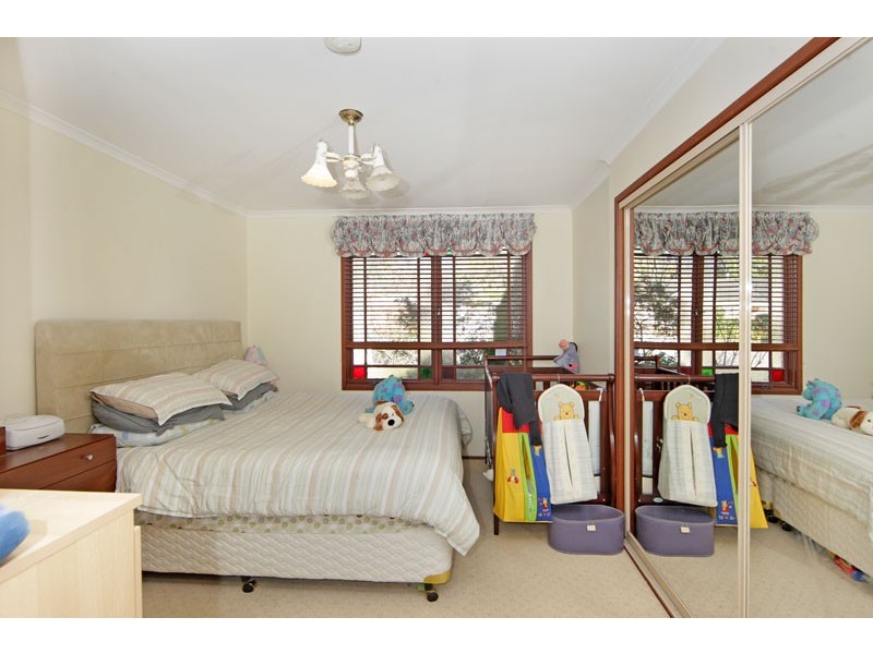 11 Guardian Road, Watanobbi NSW 2259