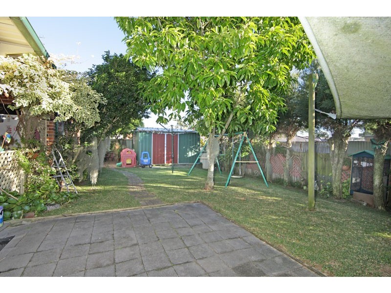 11 Guardian Road, Watanobbi NSW 2259