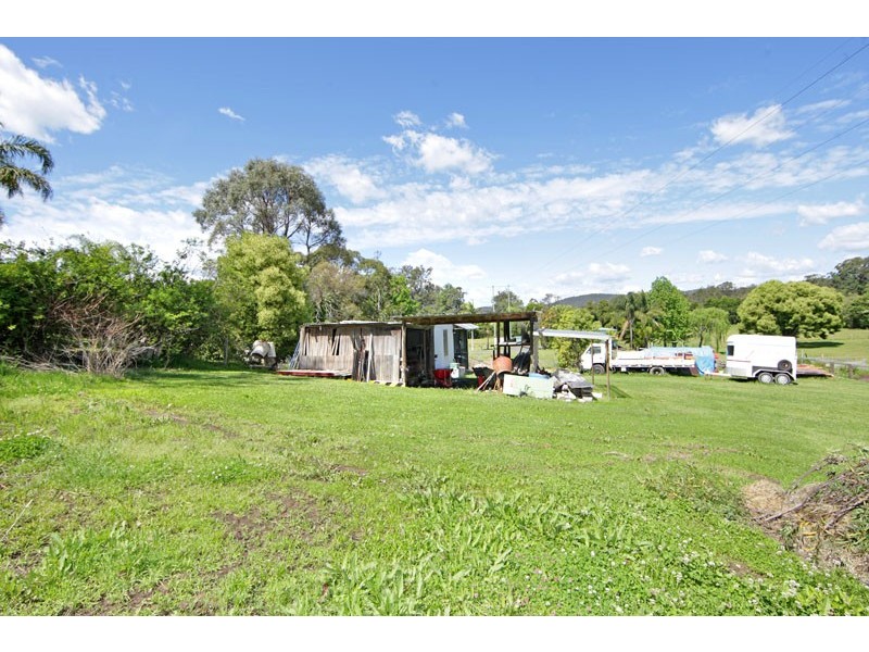 1 Rossmore Close, Wyong NSW 2259