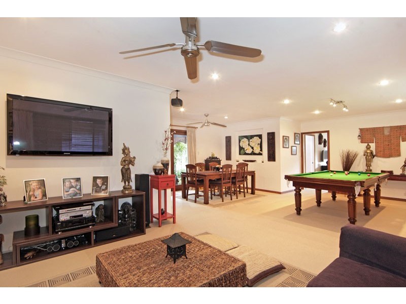 9 Buckingham Road, Berkeley Vale NSW 2261