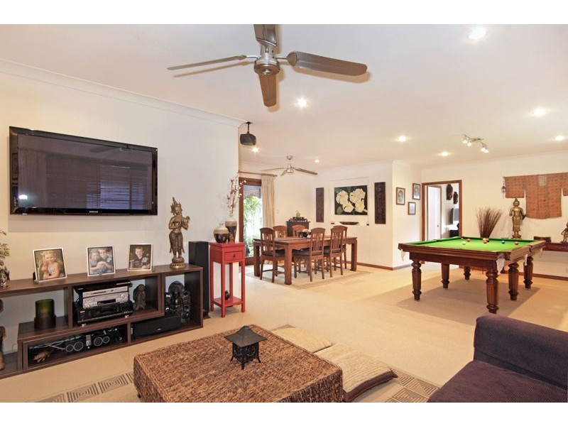 9 Buckingham Road, Berkeley Vale NSW 2261