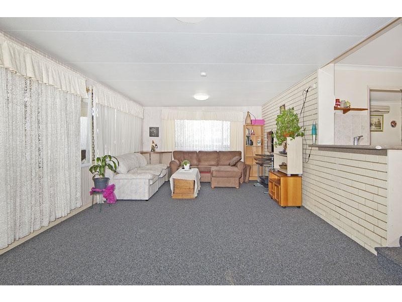 43 Northcott Avenue, Watanobbi NSW 2259