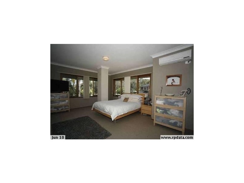 311 Lakedge Avenue, Berkeley Vale NSW 2261