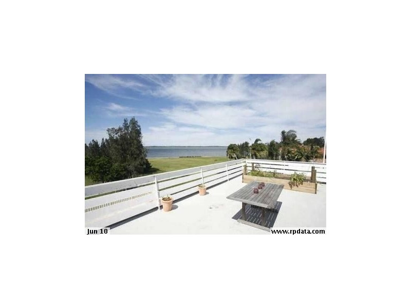 311 Lakedge Avenue, Berkeley Vale NSW 2261