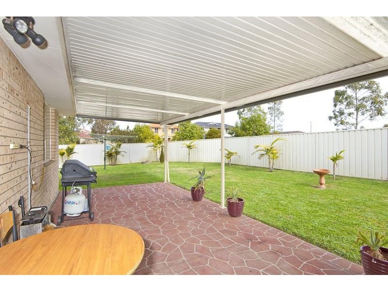 14 Highcliff Close, Woongarrah NSW 2259