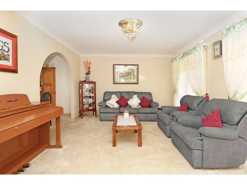 22 Woodbury Park Drive, Mardi NSW 2259