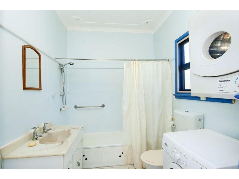 7 Boyce Avenue, Wyong NSW 2259