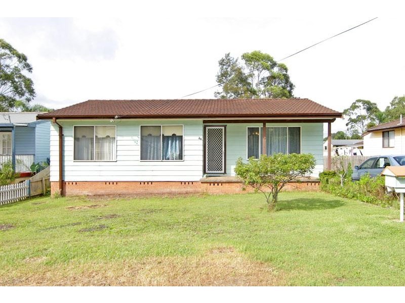 24 Platypus Road, Berkeley Vale NSW 2261