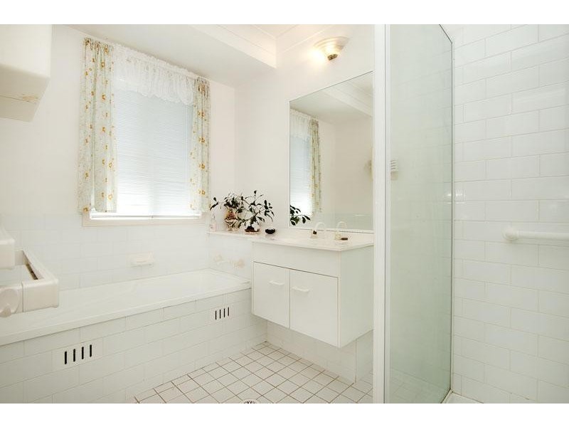 9 Bundeena Road, Glenning Valley NSW 2261