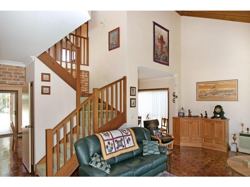 2 Panorama Parade, Berkeley Vale NSW 2261