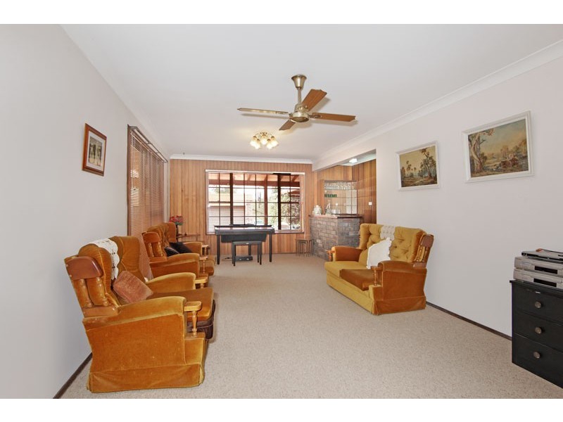 13 Hillcrest Avenue, Tacoma NSW 2259