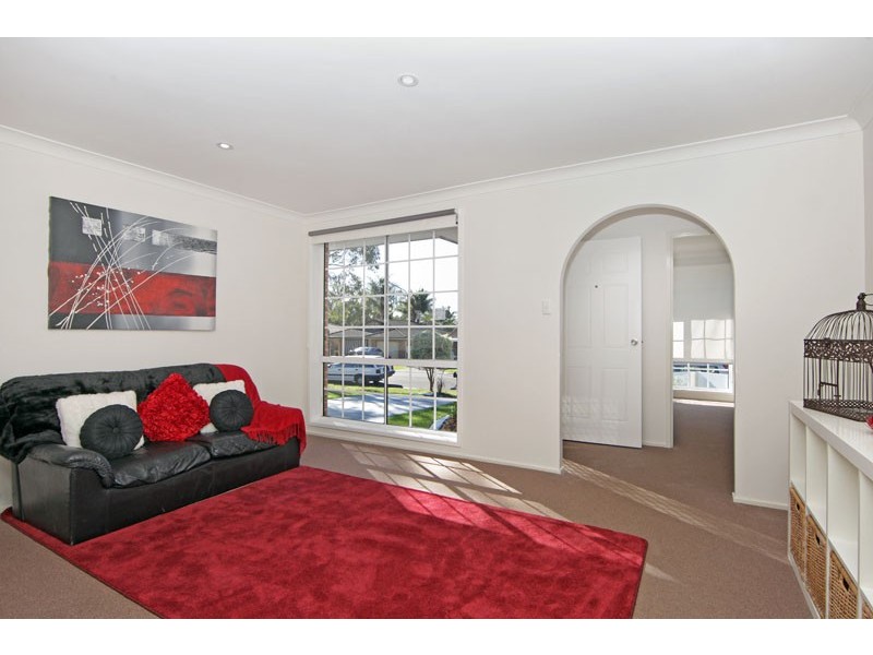 Watanobbi/2 Everrit Place, Watanobbi NSW 2259