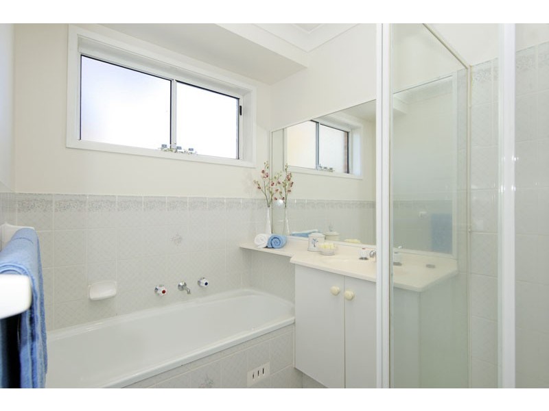 Watanobbi/2 Everrit Place, Watanobbi NSW 2259